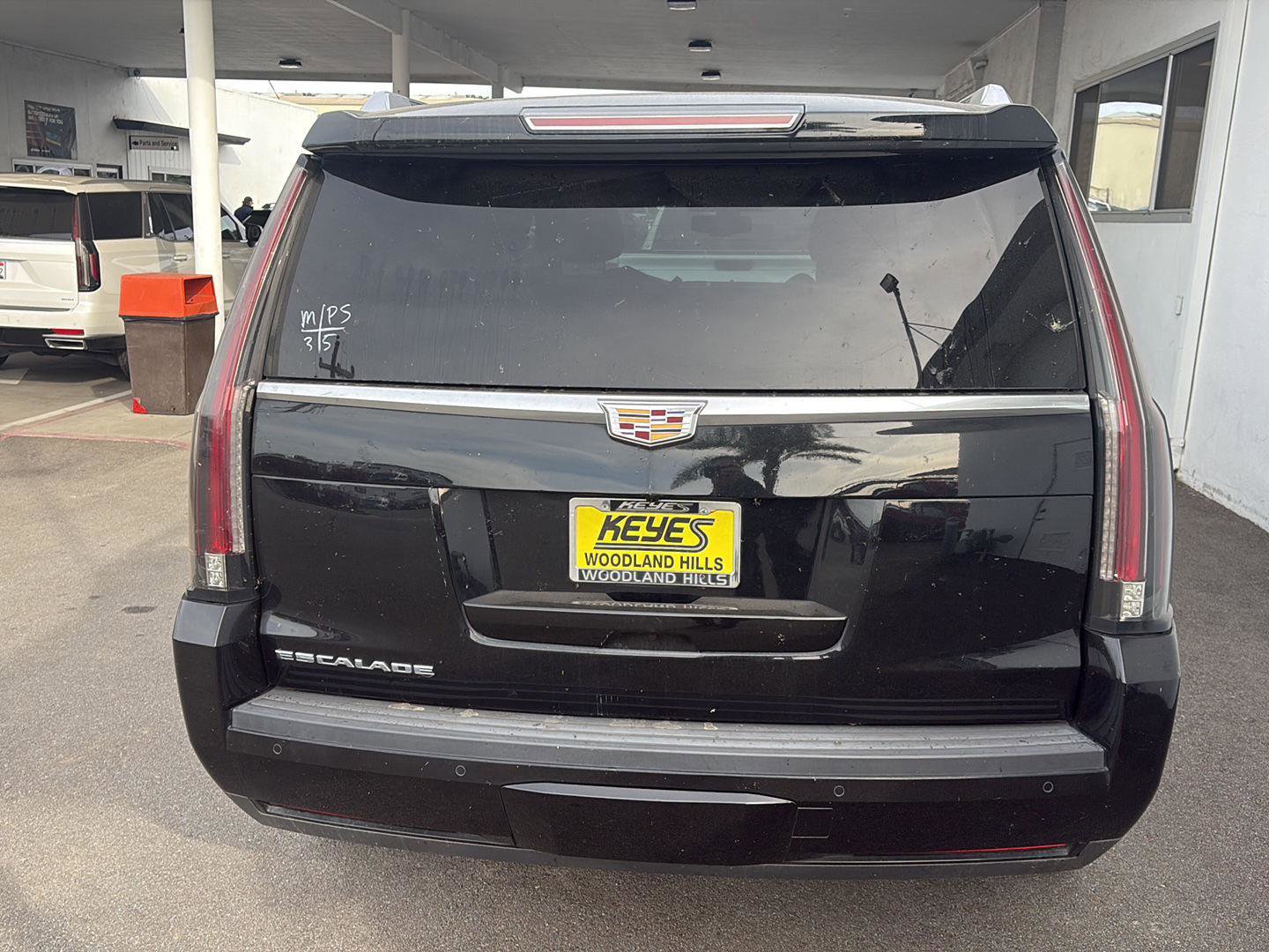 Used 2018 Cadillac Escalade 2WD image 5