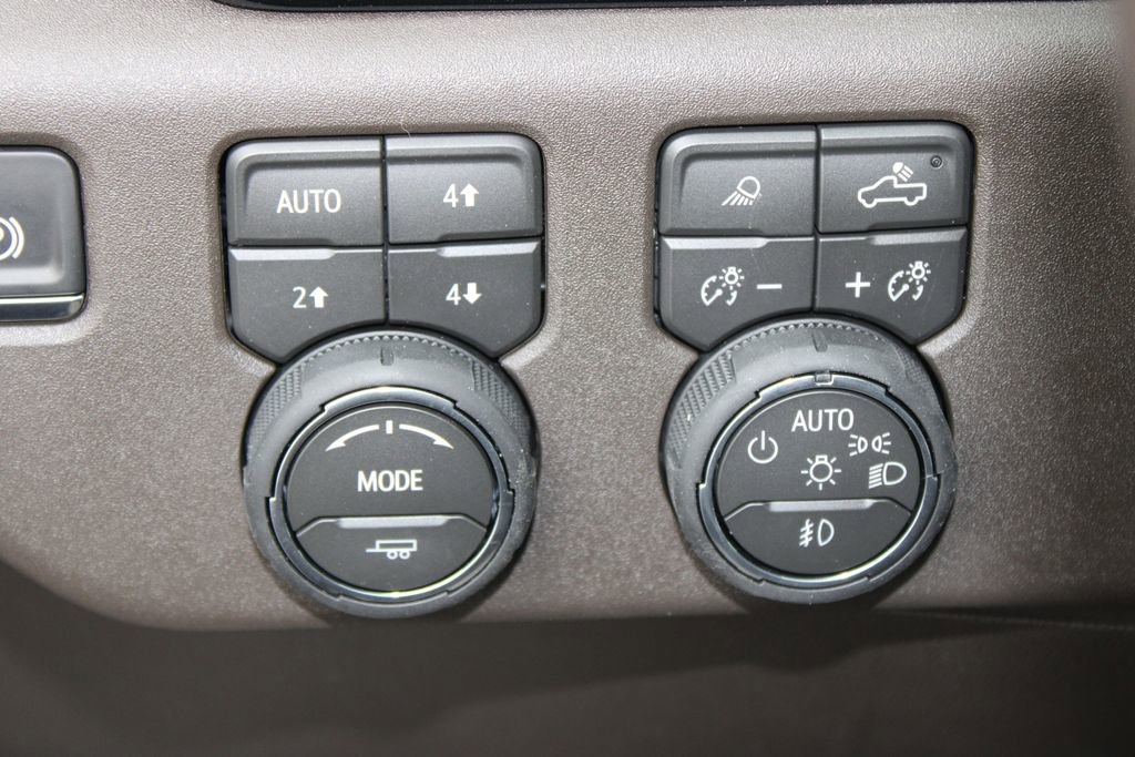 New 2026 Chevrolet Silverado 1500 LTZ w/ Z71 Off-Road Package image 35