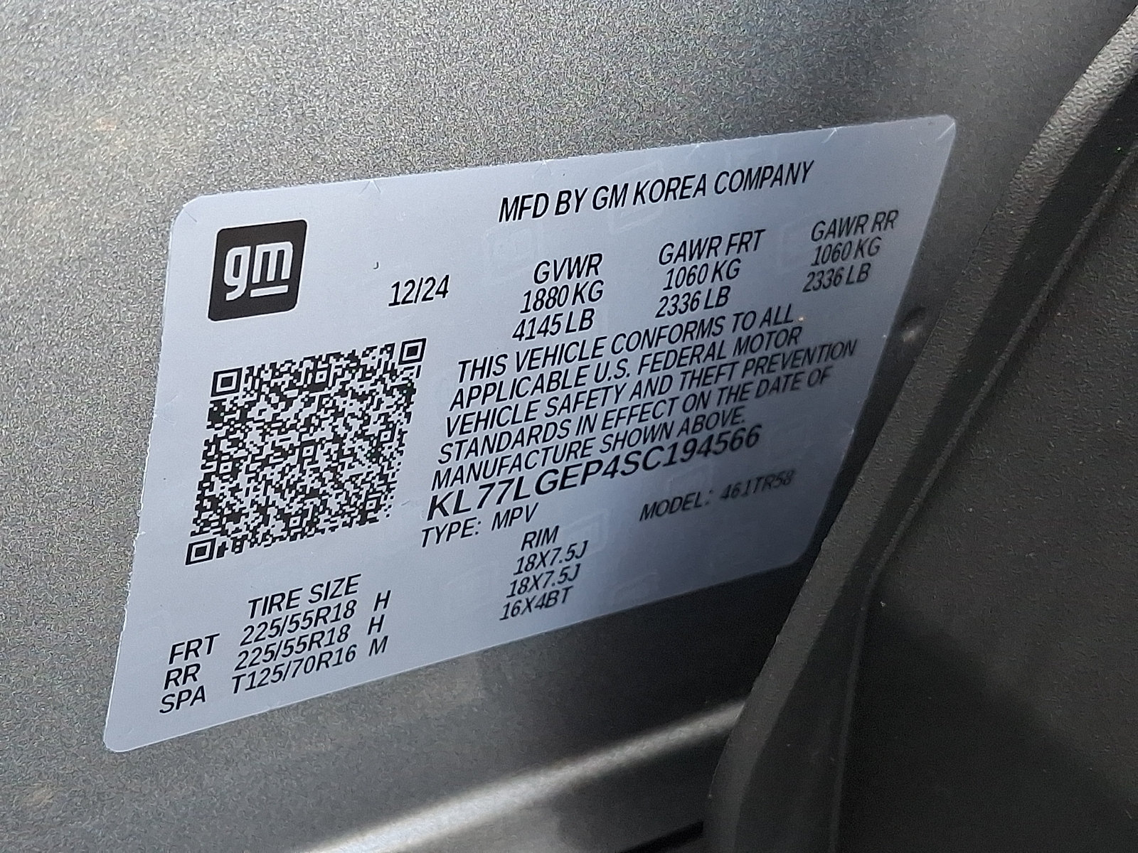 Used 2025 Chevrolet Trax RS w/ Sunroof Package FWD image 26