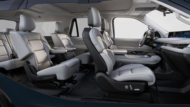 New 2025 Lincoln Navigator Reserve image 6