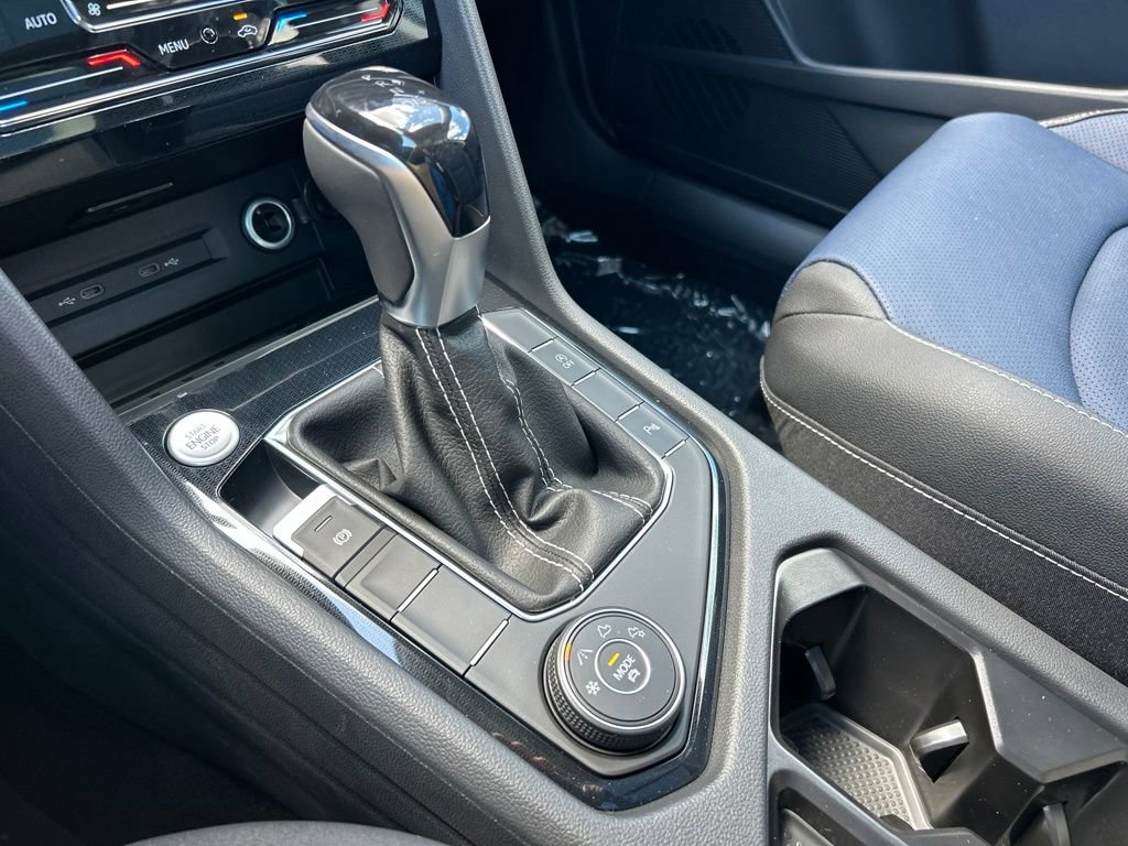 New 2026 Volkswagen Taos SEL AWD/4WD image 37