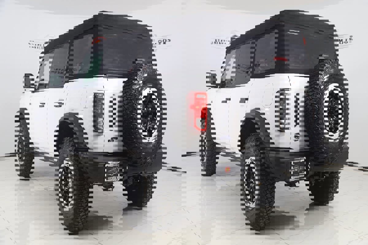 Used 2024 Ford Bronco Black Diamond w/ Sasquatch Package image 4