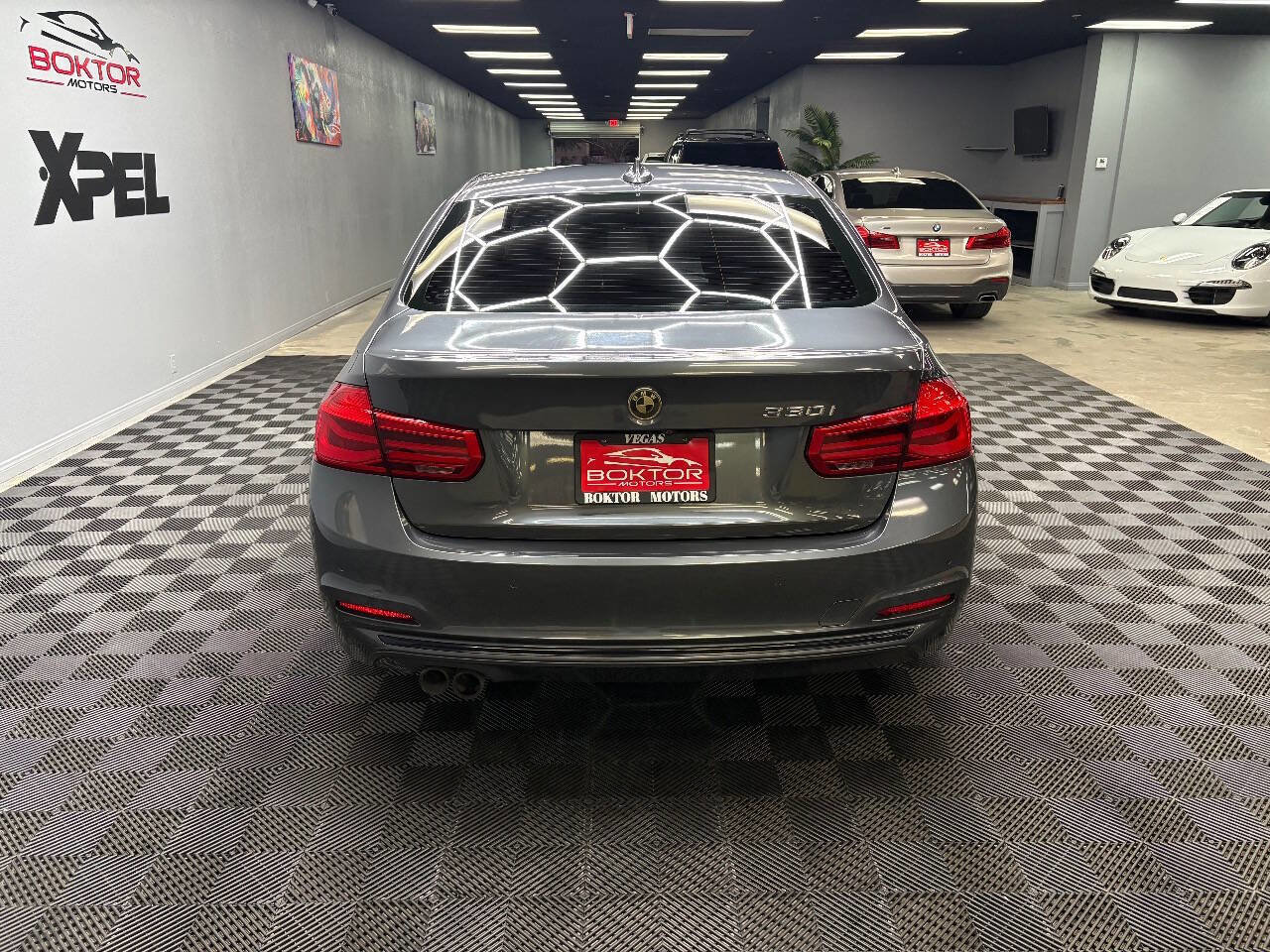 Used 2018 BMW 330i Sedan image 10