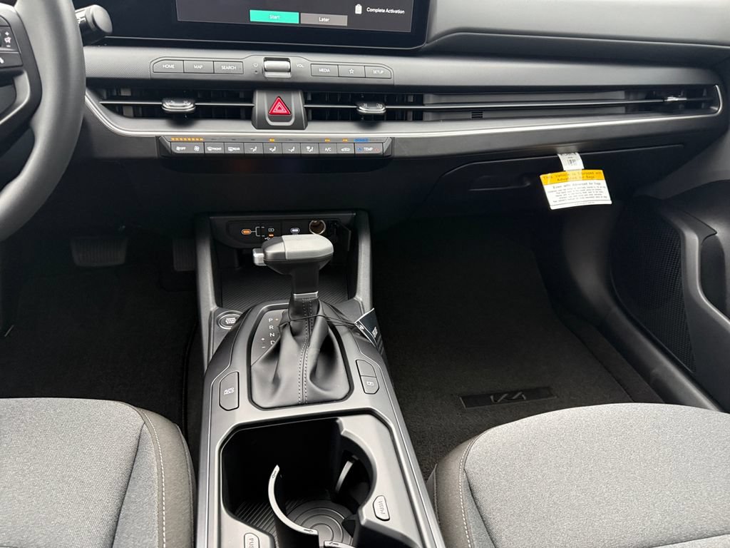 New 2026 Kia K4 FWD image 11