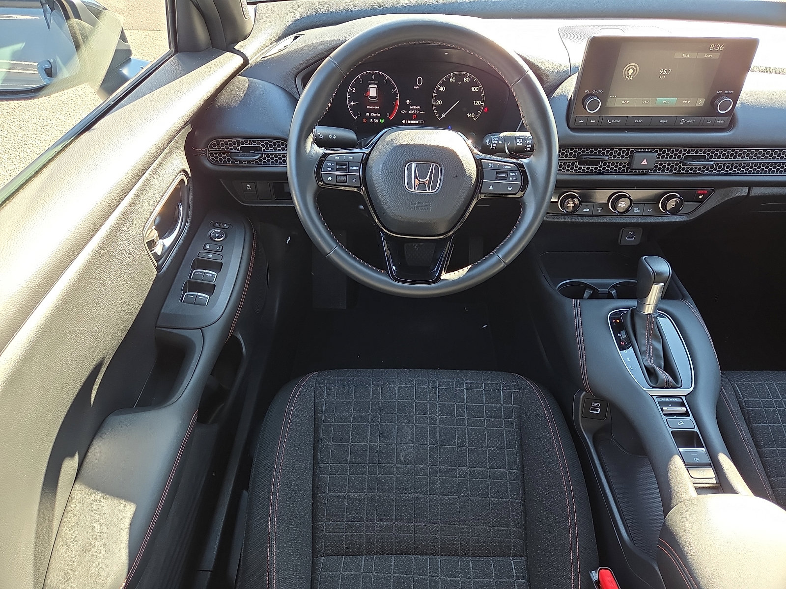 Used 2023 Honda HR-V Sport image 12