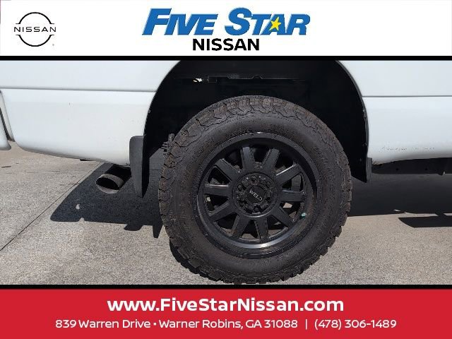 Used 2019 Nissan Titan SV w/ SV Convenience Package AWD/4WD image 11