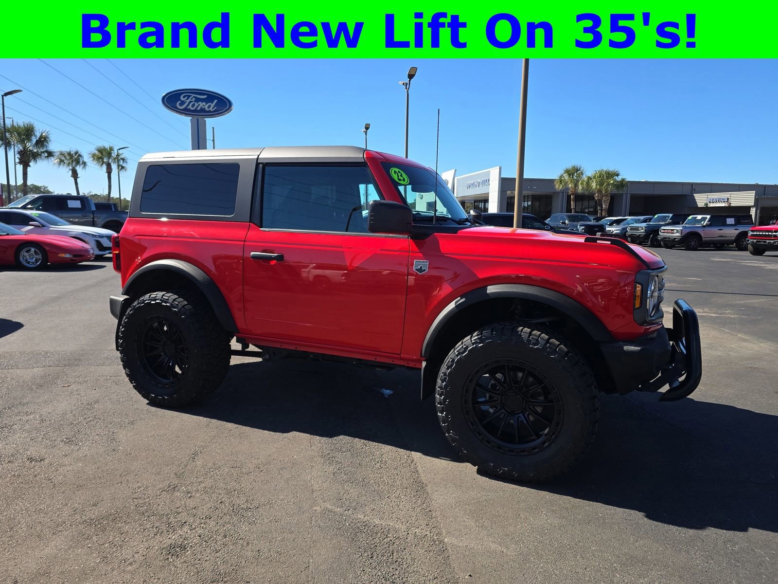 Used 2023 Ford Bronco Big Bend image 2