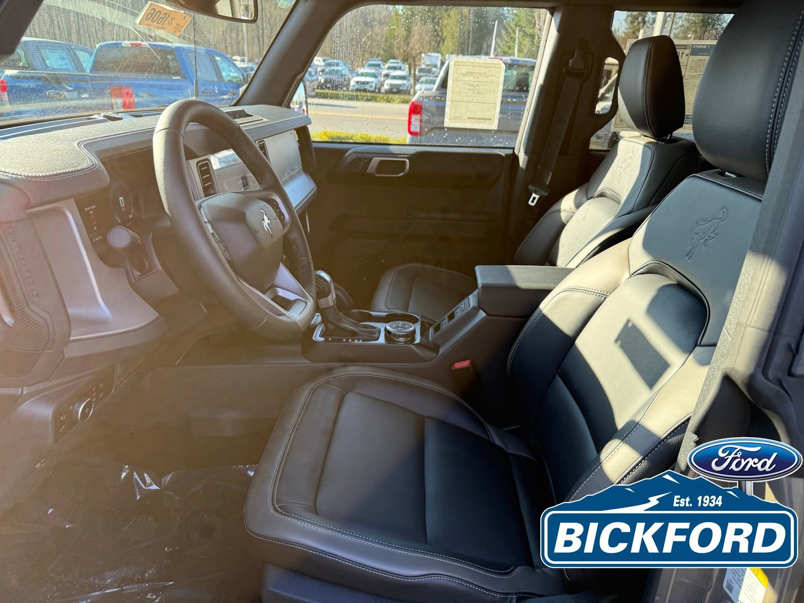 New 2025 Ford Bronco Outer Banks w/ Sasquatch Package AWD/4WD image 12