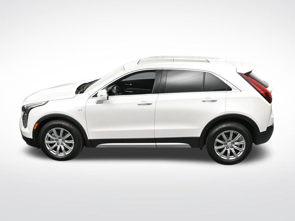 Used 2023 Cadillac XT4 Premium Luxury w/ Cold Weather Package AWD/4WD image 17