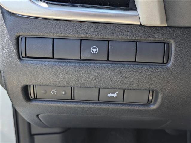 Used 2022 Nissan Rogue SL w/ SL Premium Package image 15