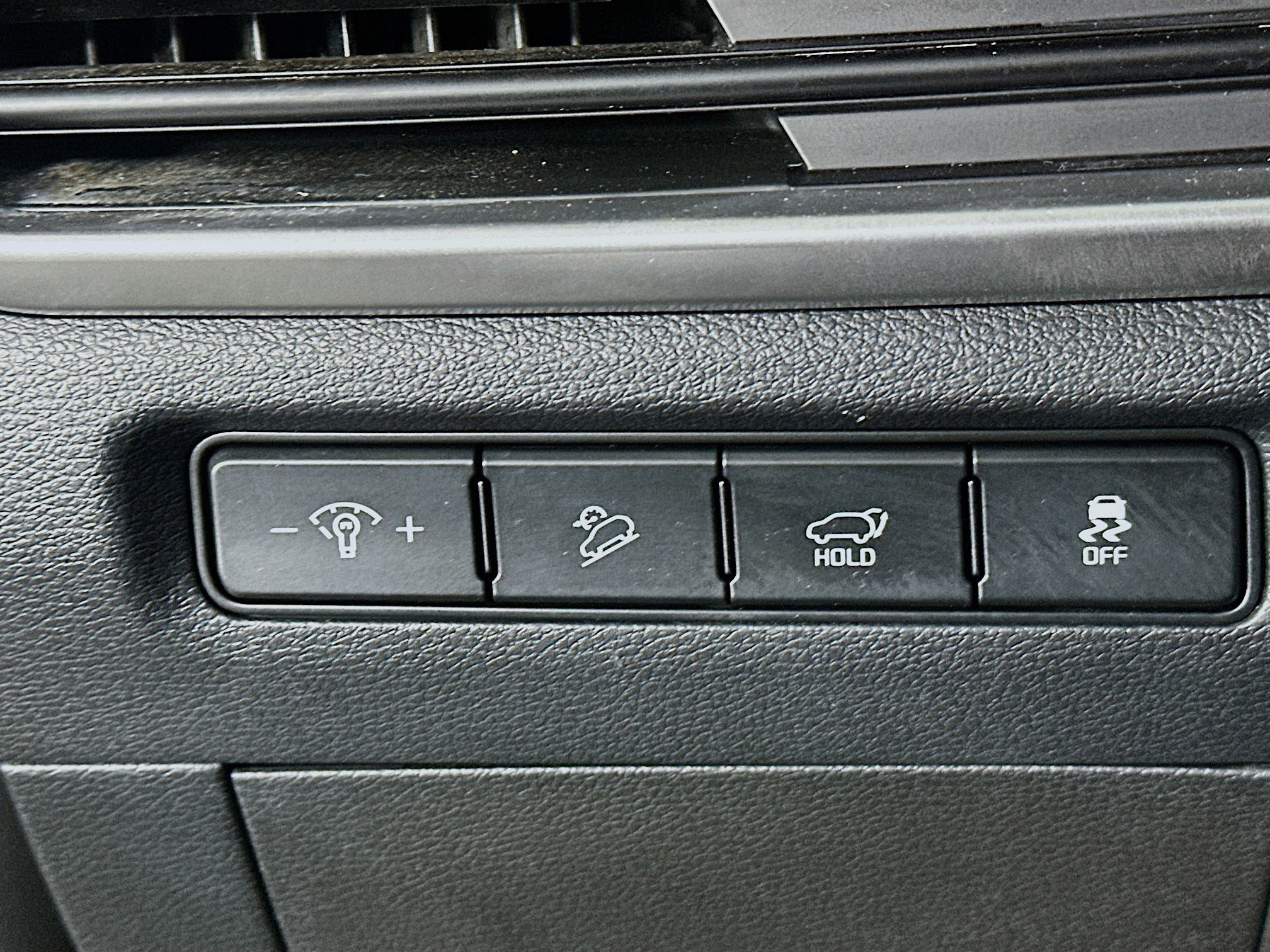 Used 2025 Kia Telluride S image 16