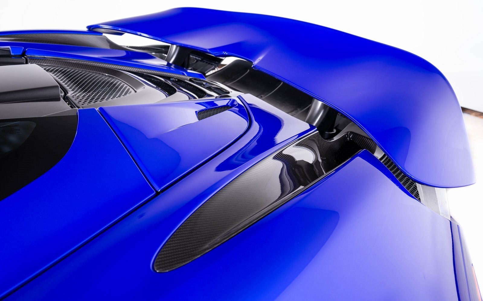 Used 2021 McLaren 720S Performance image 25