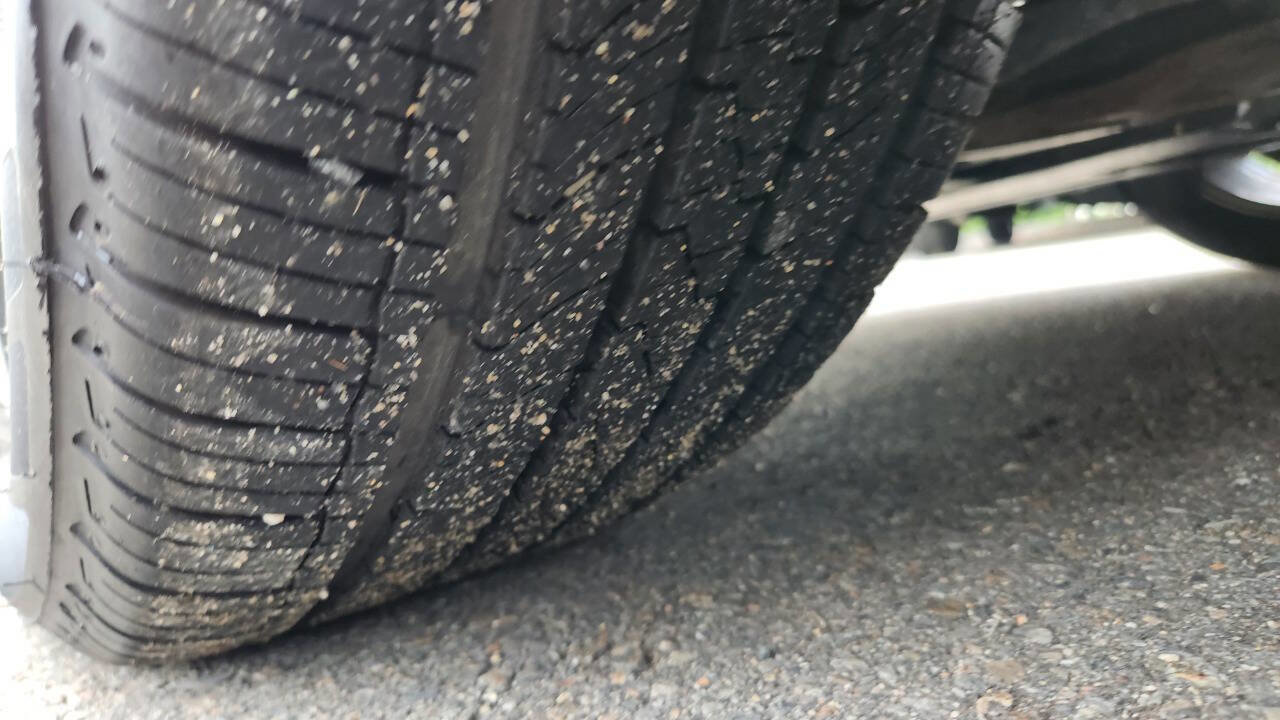 Used 2013 Nissan Leaf SL image 43