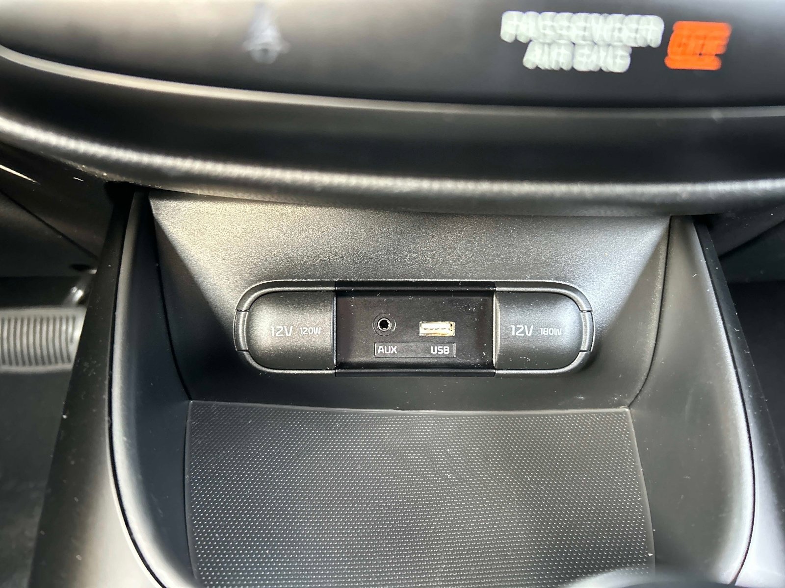 Used 2017 Kia Soul + image 29