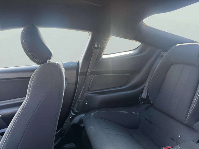 Used 2021 Ford Mustang Coupe image 39