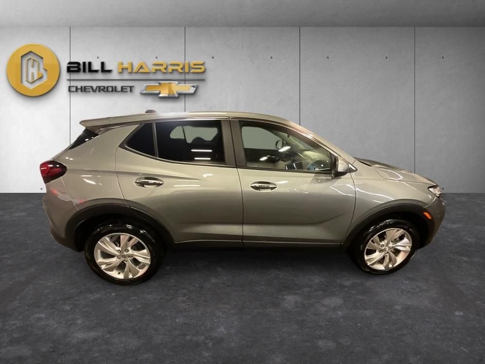 Used 2025 Buick Encore GX Preferred AWD/4WD image 10