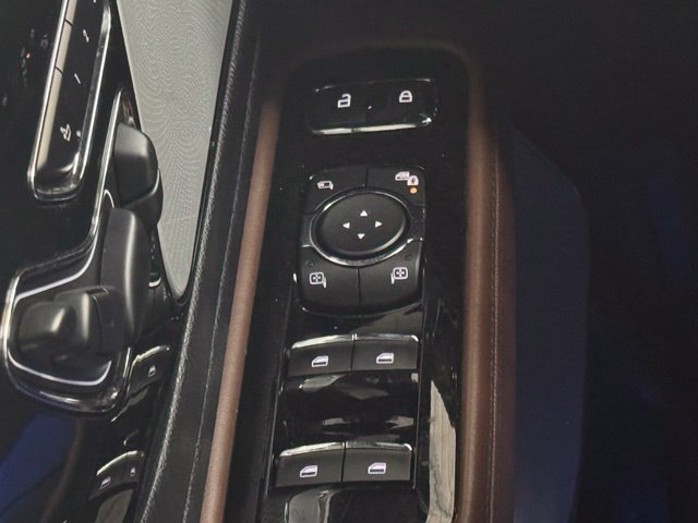 Used 2023 Lincoln Aviator Reserve w/ Equipment Group 201A AWD/4WD image 14