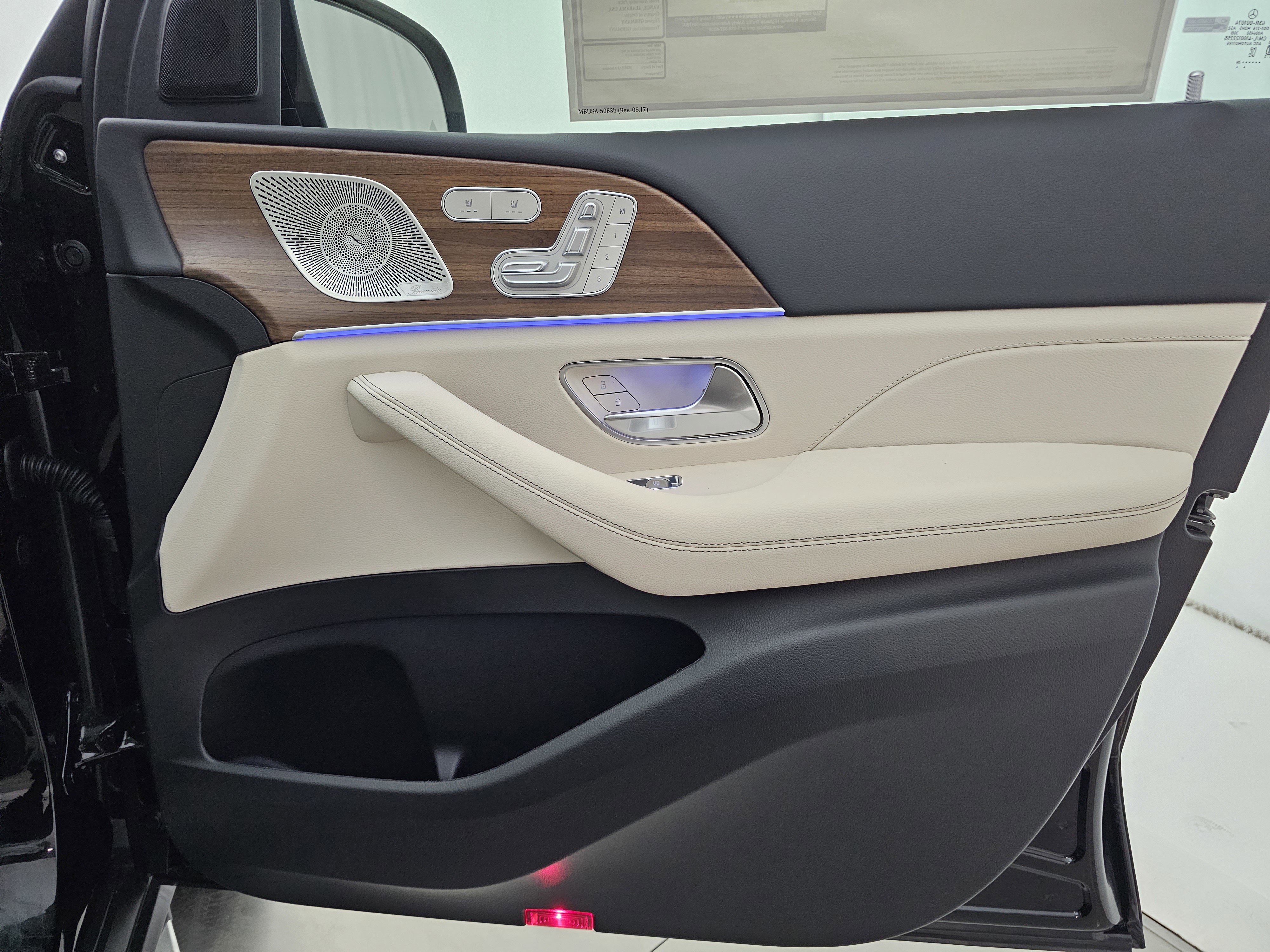 New 2026 Mercedes-Benz GLS 450 4MATIC image 19