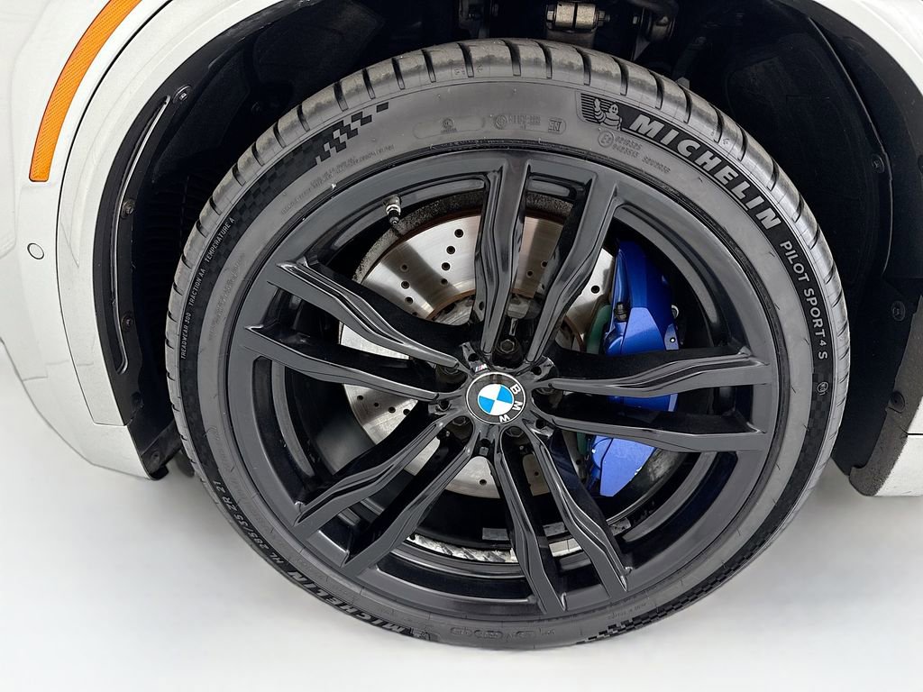 Used 2017 BMW X5 M image 29