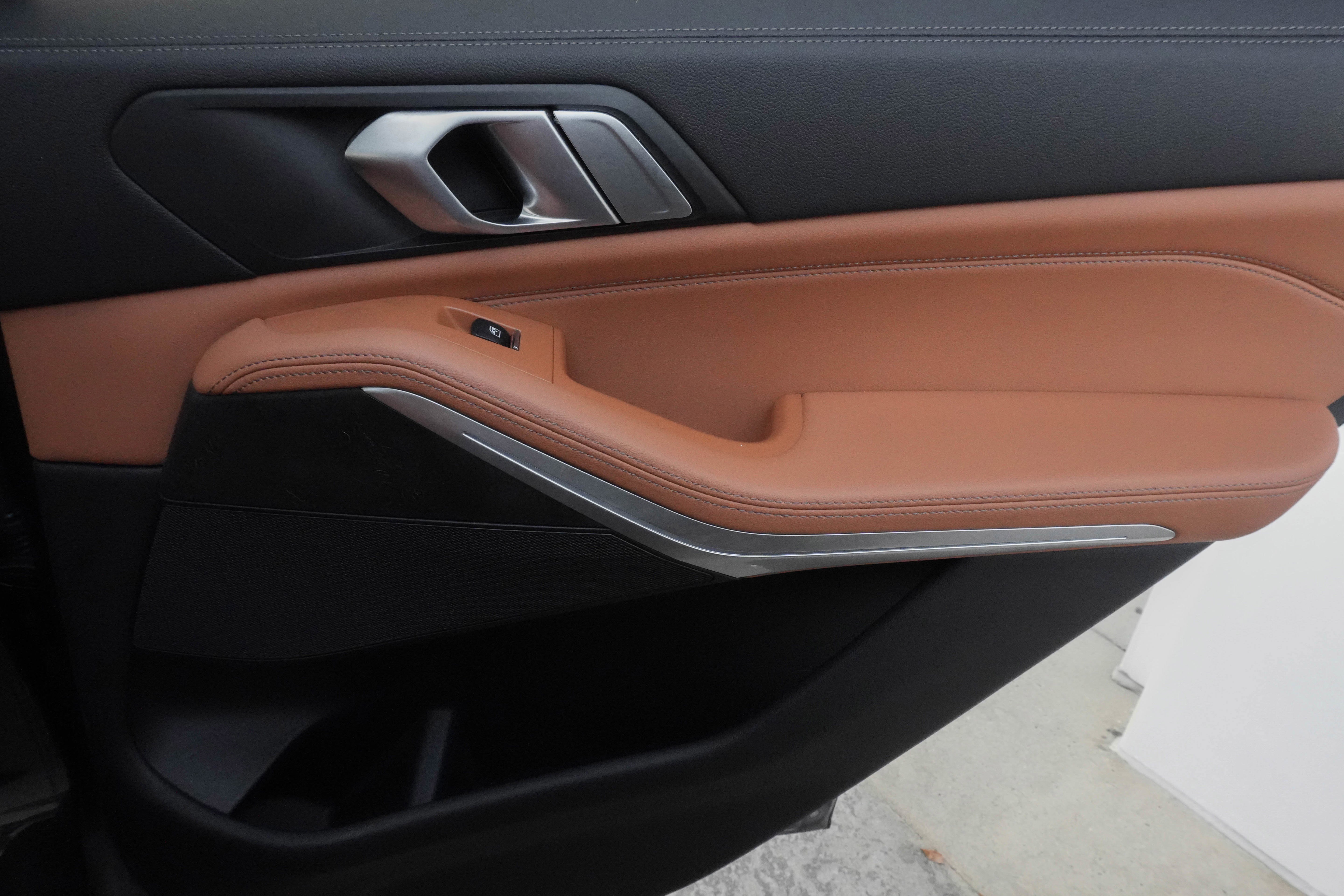 Certified 2023 BMW X5 xDrive40i w/ Premium Package image 34