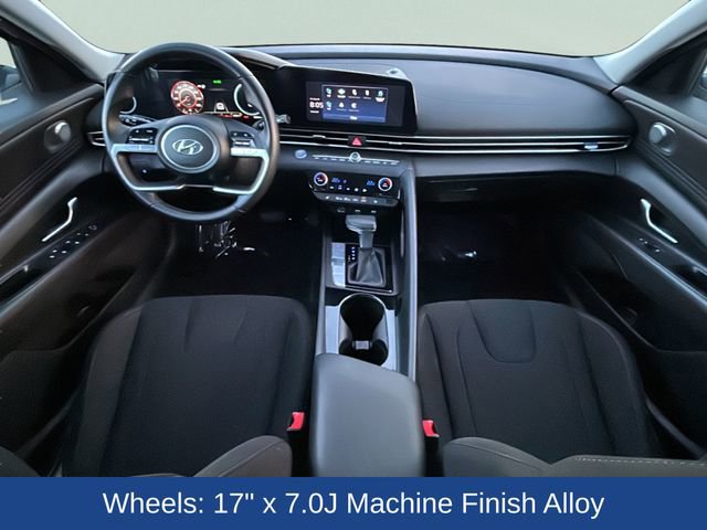 Used 2023 Hyundai Elantra SEL w/ Convenience Package FWD image 27
