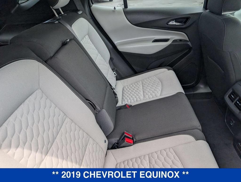 Used 2019 Chevrolet Equinox LT w/ Sun & Navigation Package AWD/4WD image 31