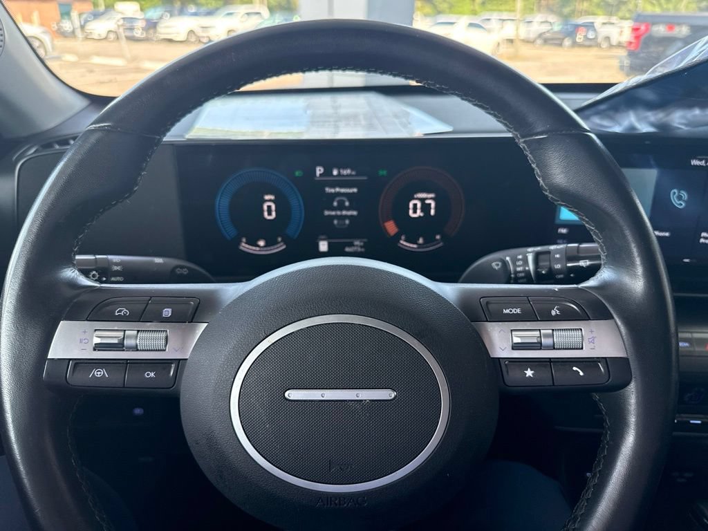 Used 2025 Hyundai Kona SEL FWD image 26