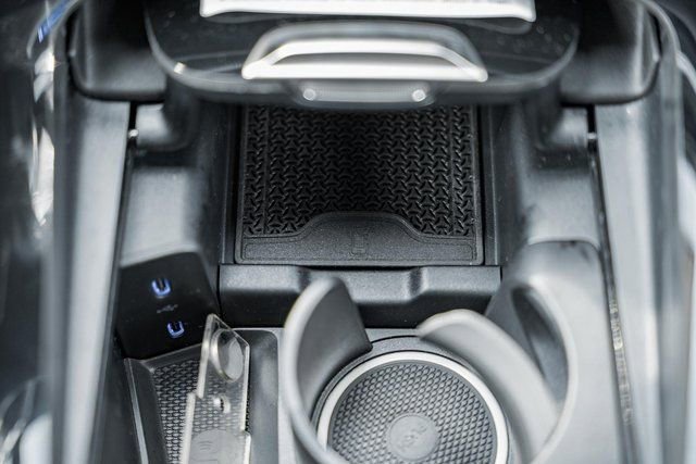 New 2026 Mercedes-Benz E 53 AMG e 4MATIC Sedan image 17