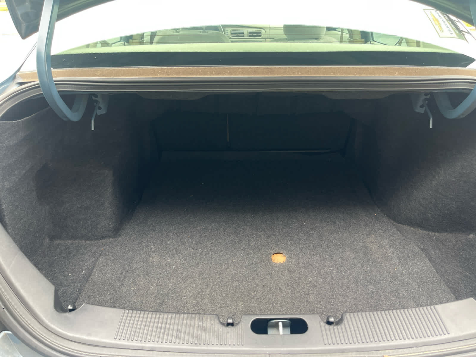Used 2005 Ford Taurus SE FWD image 23