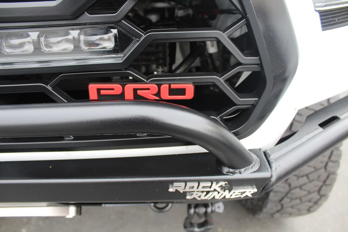 Used 2018 Toyota Tacoma TRD Pro AWD/4WD image 10