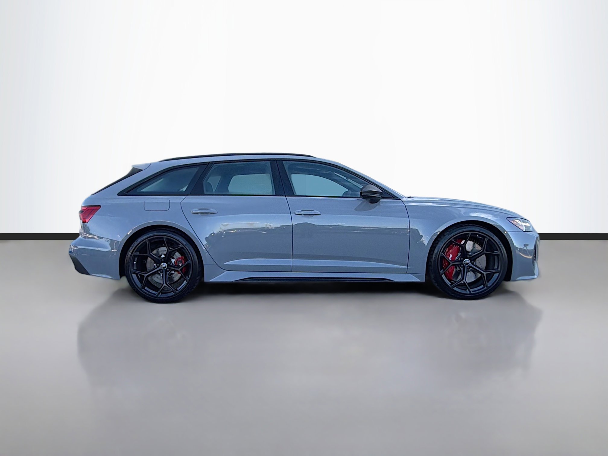 New 2026 Audi RS 6 performance image 2