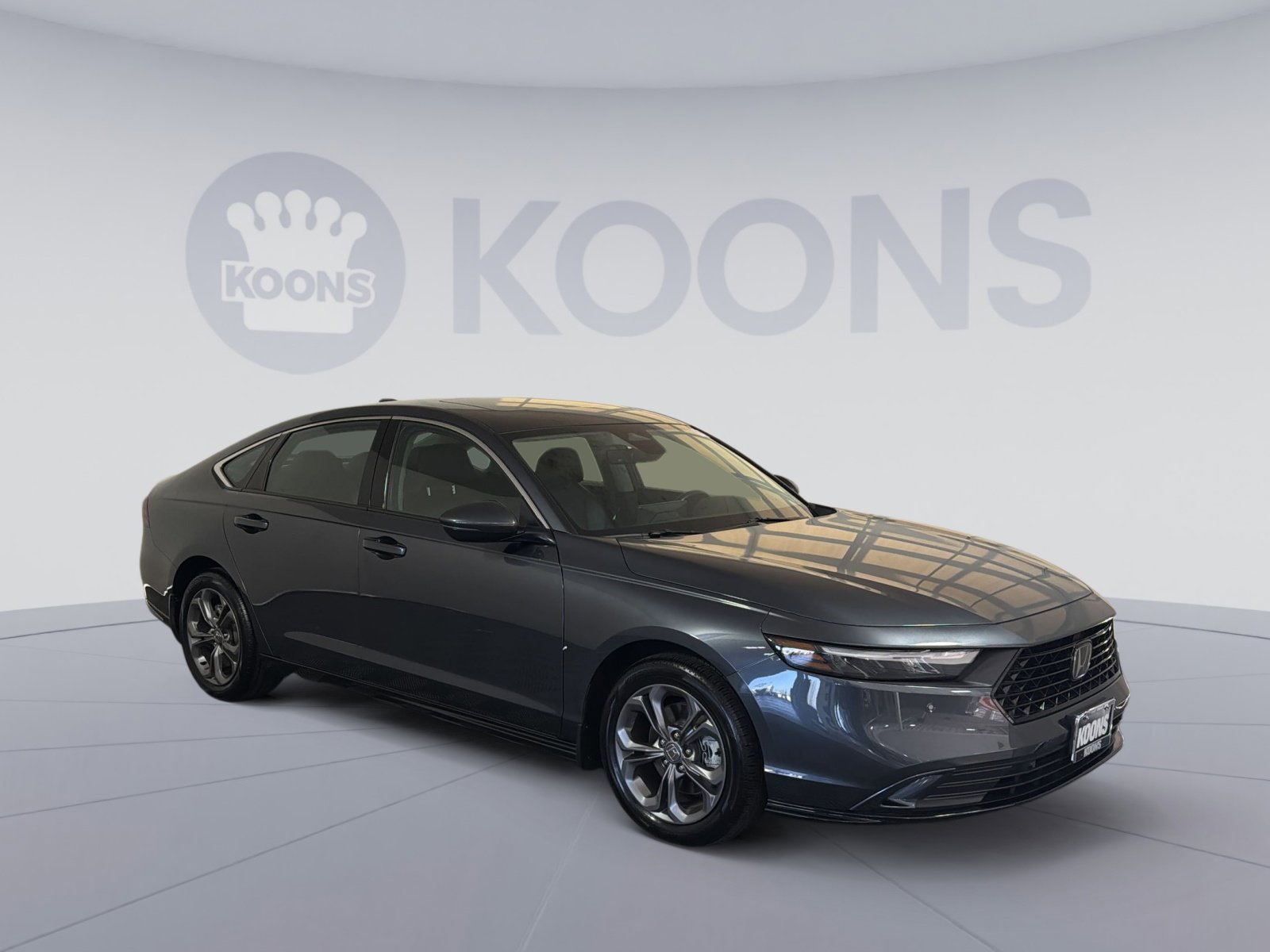 Used 2023 Honda Accord EX-L image 10