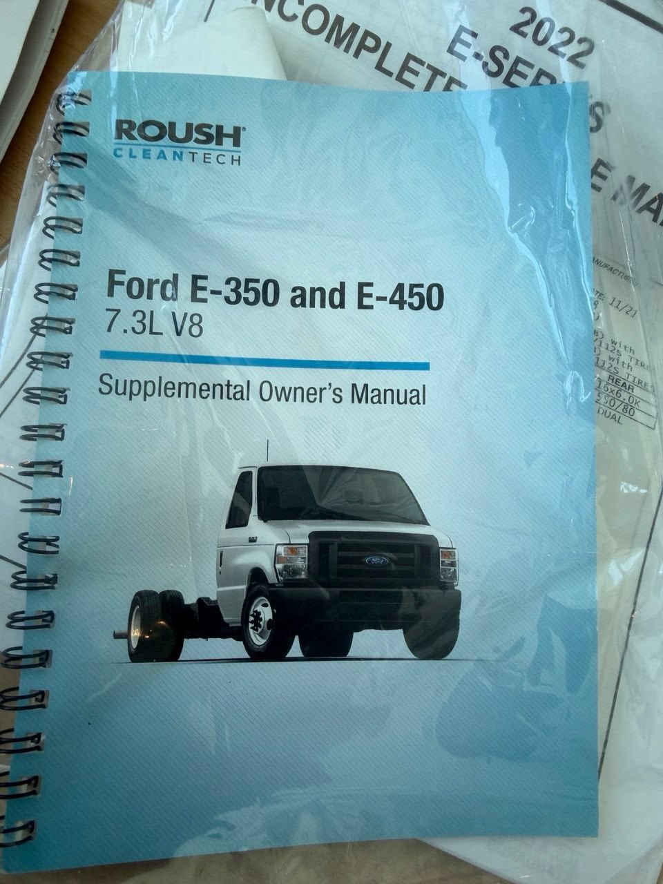 Used 2022 Ford E-450 and Econoline 450 Super Duty RWD image 8