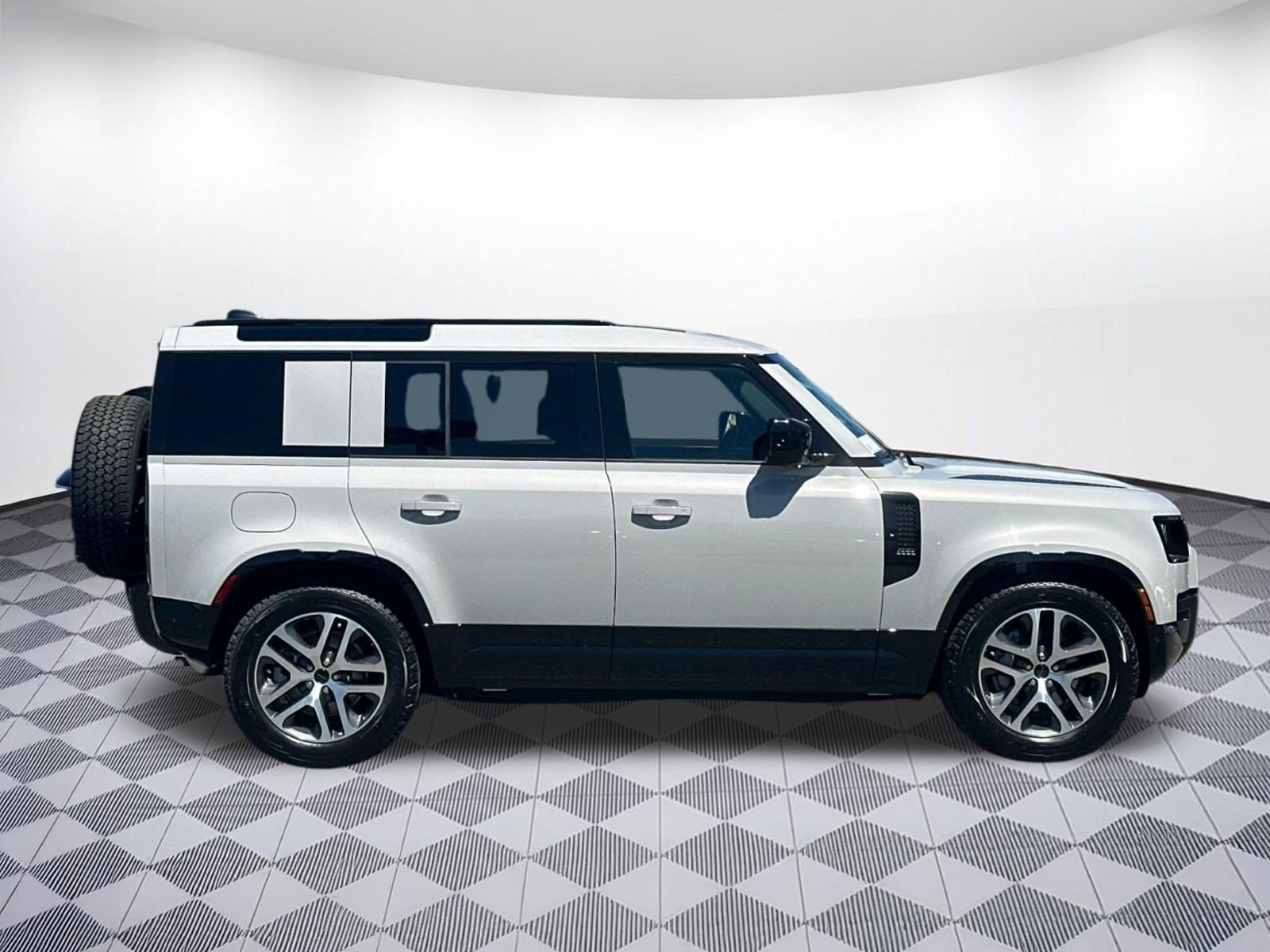 New 2026 Land Rover Defender 110 X-Dynamic SE AWD/4WD image 8