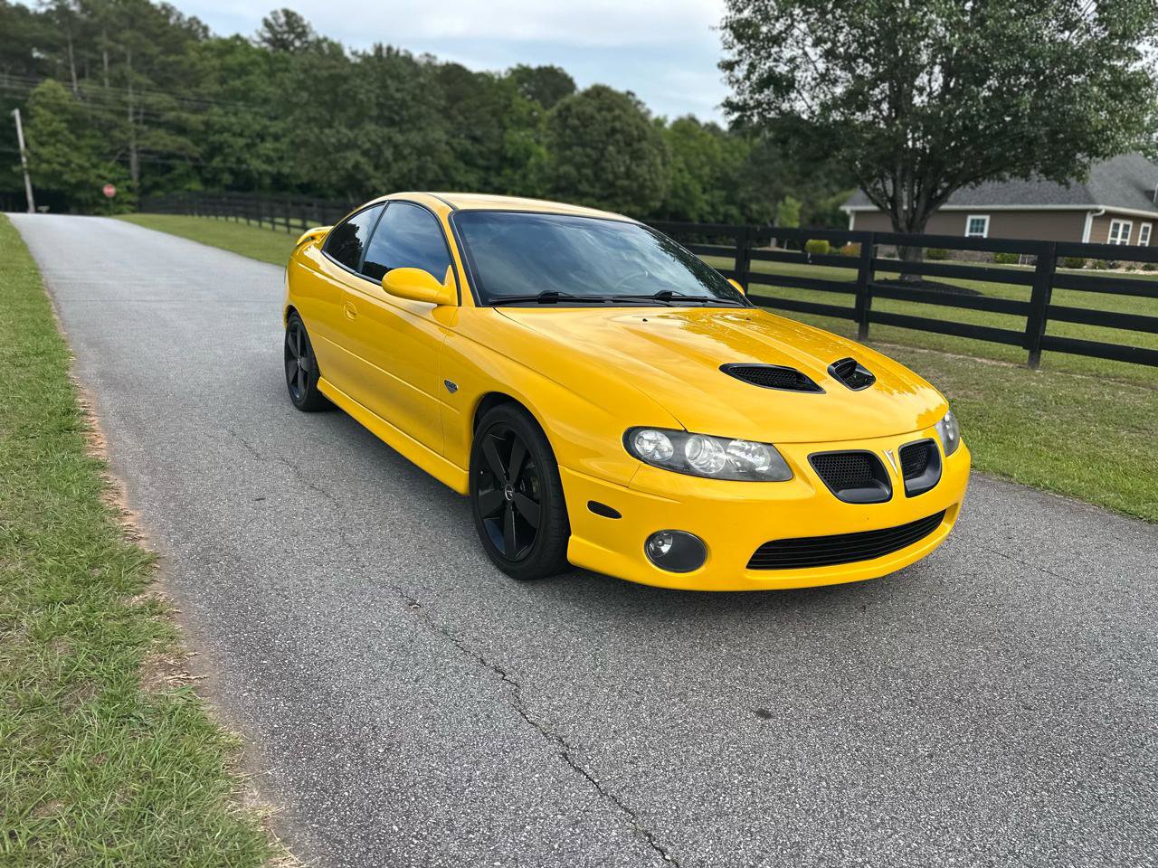 Used 2004 Pontiac GTO RWD image 3