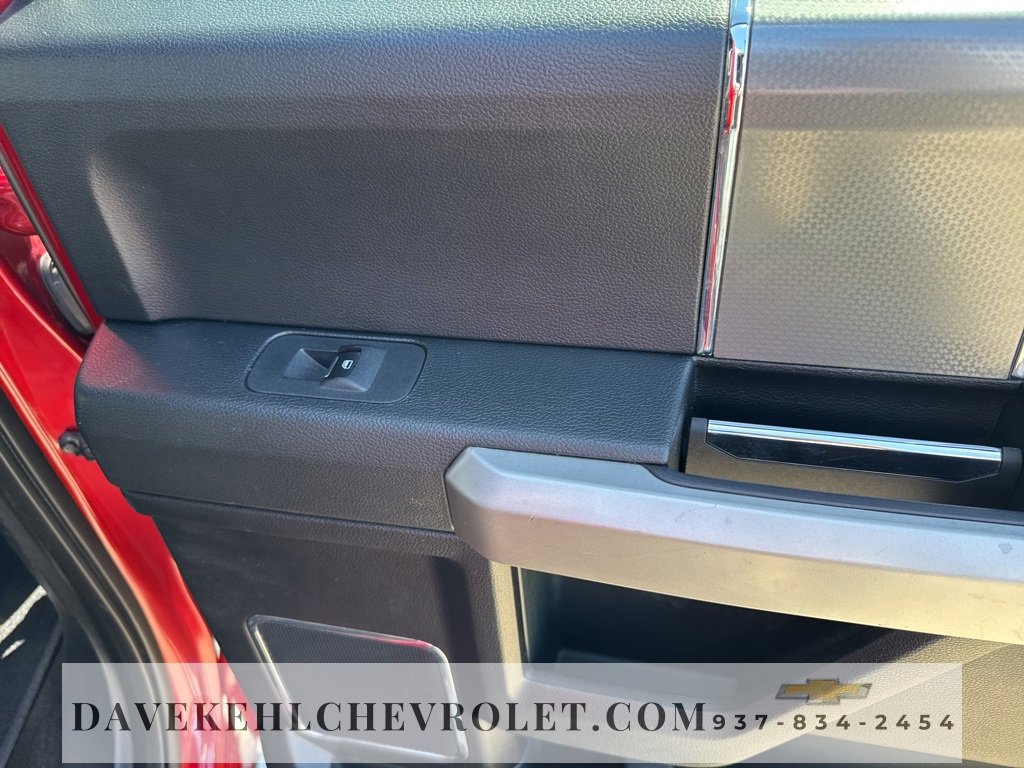 Used 2015 Ford F150 Lariat image 29