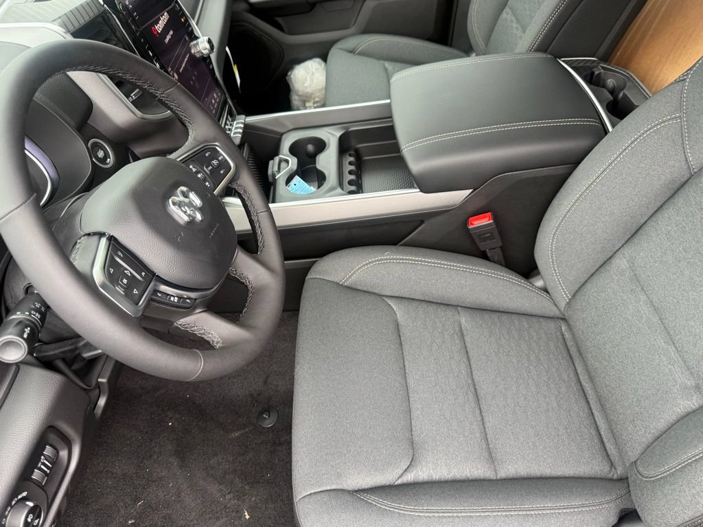 New 2026 RAM 1500 Big Horn AWD/4WD image 20