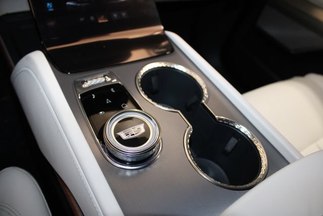 New 2027 Cadillac Vistiq Sport AWD/4WD image 19