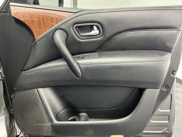 Used 2019 INFINITI QX80 Luxe image 16