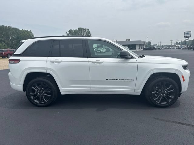 New 2026 Jeep Grand Cherokee Limited AWD/4WD image 6