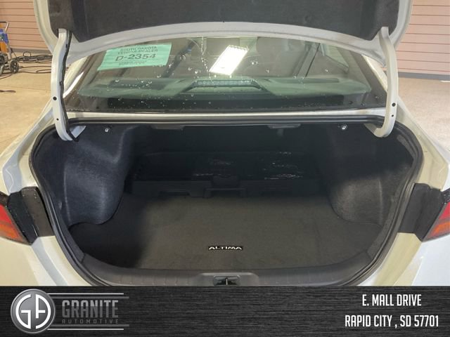 New 2025 Nissan Altima 2.5 SL image 11