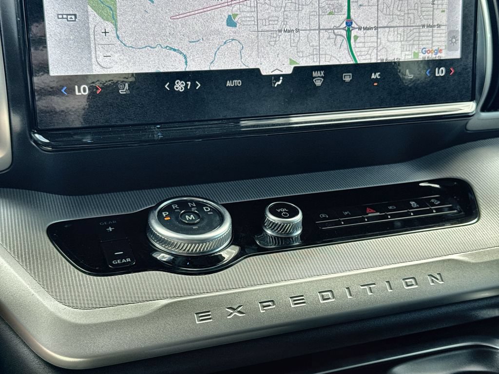 New 2027 Ford Expedition Active AWD/4WD image 22