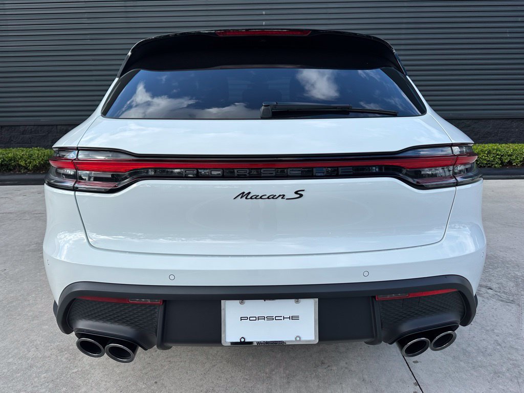 Certified 2026 Porsche Macan S AWD/4WD image 12