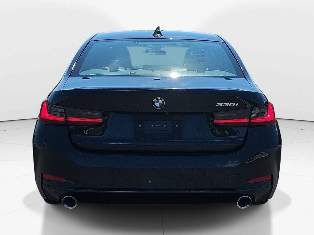 Used 2025 BMW 330i Sedan RWD image 7