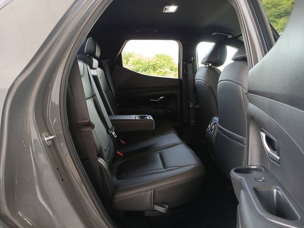 Used 2025 Hyundai Santa Cruz SEL FWD image 28
