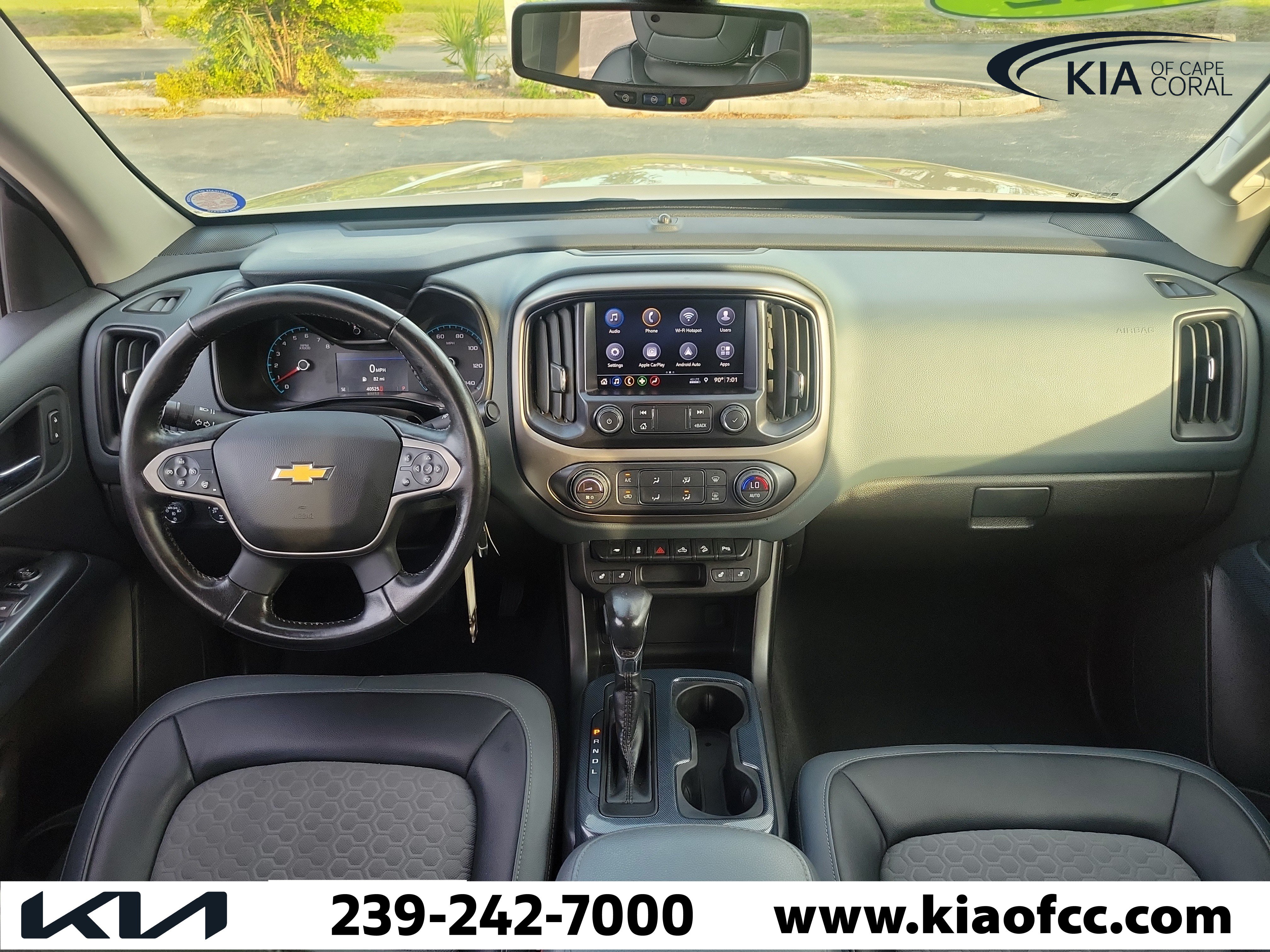 Used 2022 Chevrolet Colorado Z71 AWD/4WD image 19