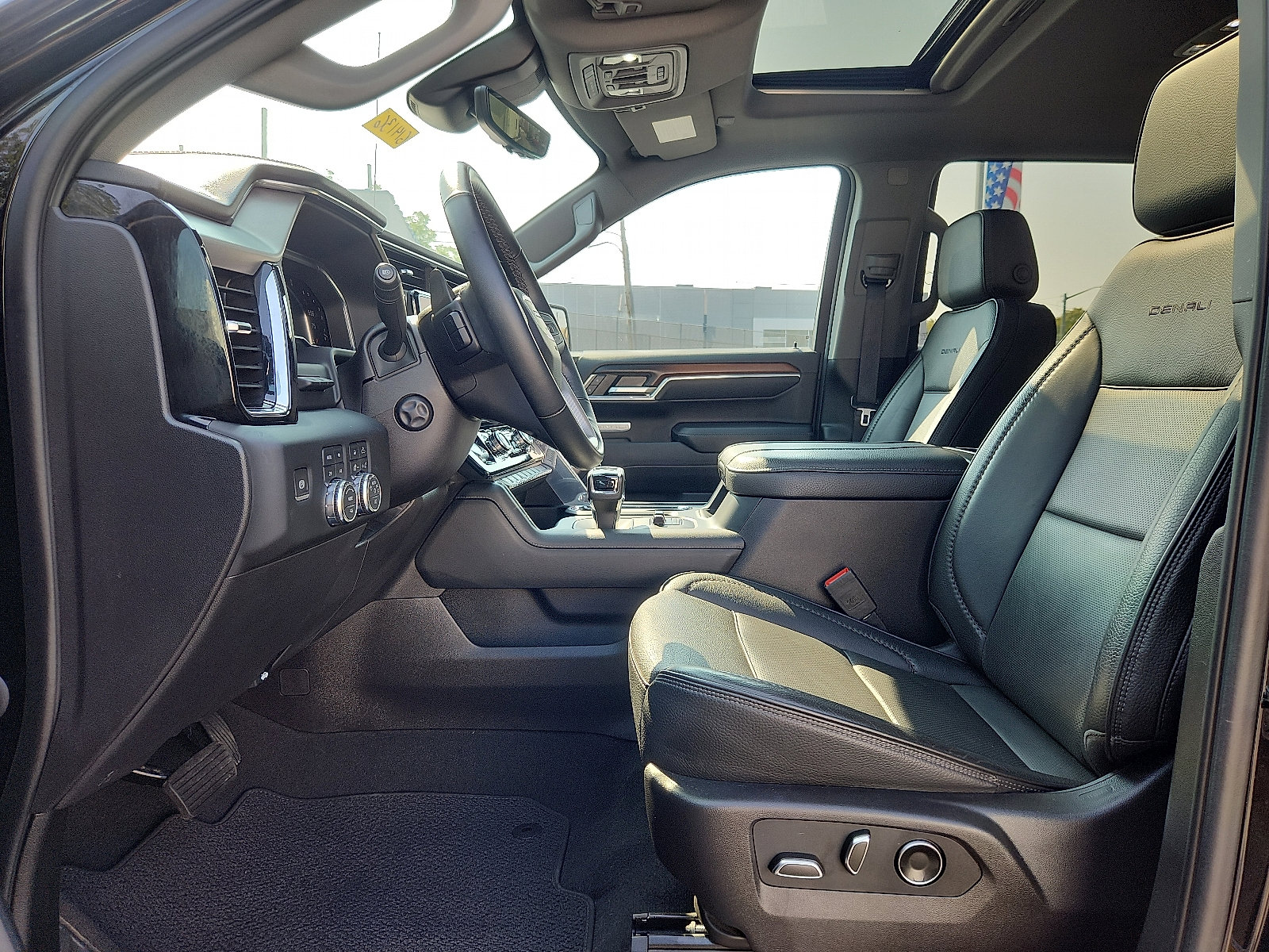Certified 2024 GMC Sierra 1500 Denali w/ Denali Reserve Package image 16