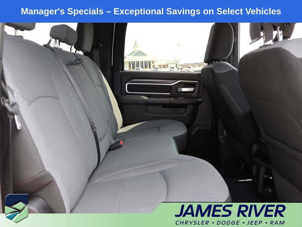 Used 2024 RAM 3500 Big Horn AWD/4WD image 12