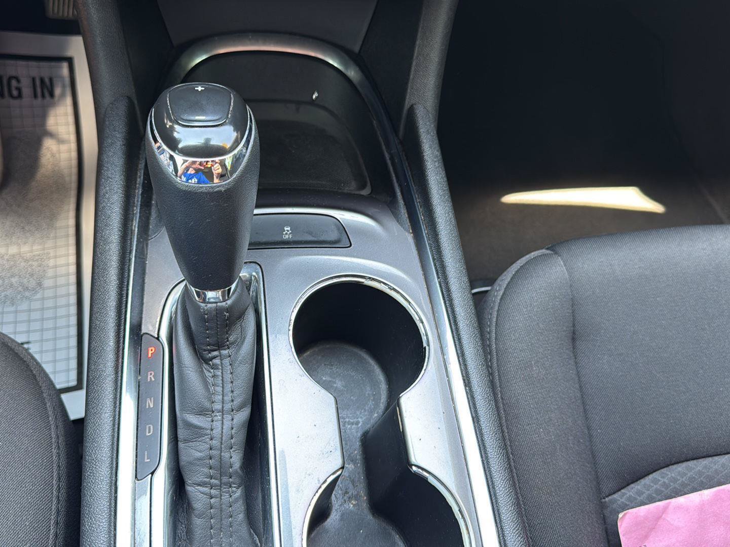 Used 2020 Chevrolet Malibu LT FWD image 14