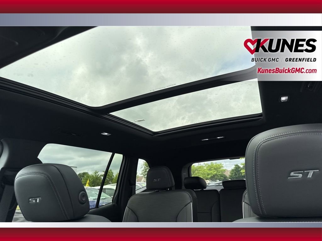 New 2026 Buick Enclave Sport Touring w/ Power Package image 37